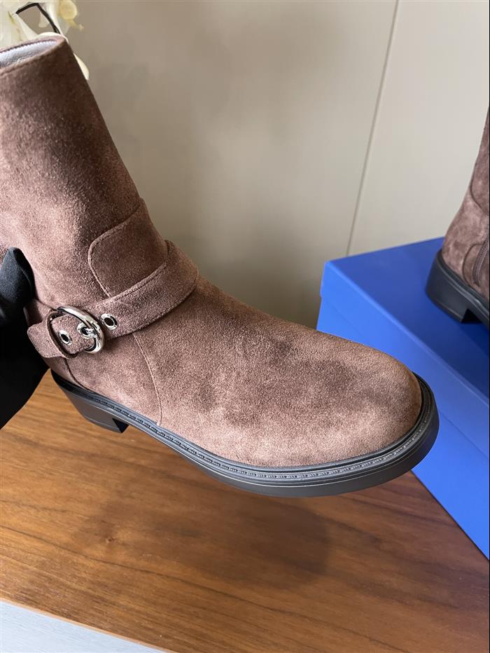 20251128174647392 390